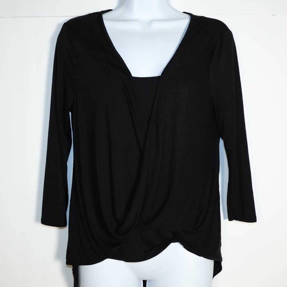 Womens Jennifer Lopez Black Top Size M RN# 73277